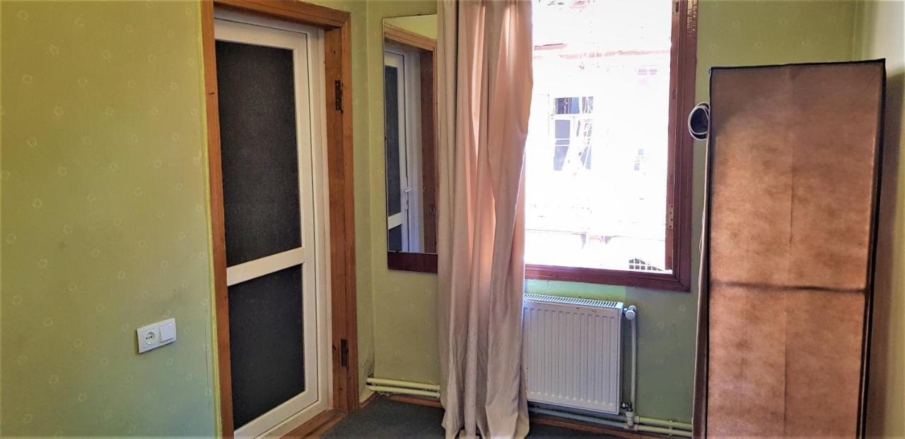 Backpackers Hostel Tbilisi Bagian luar foto