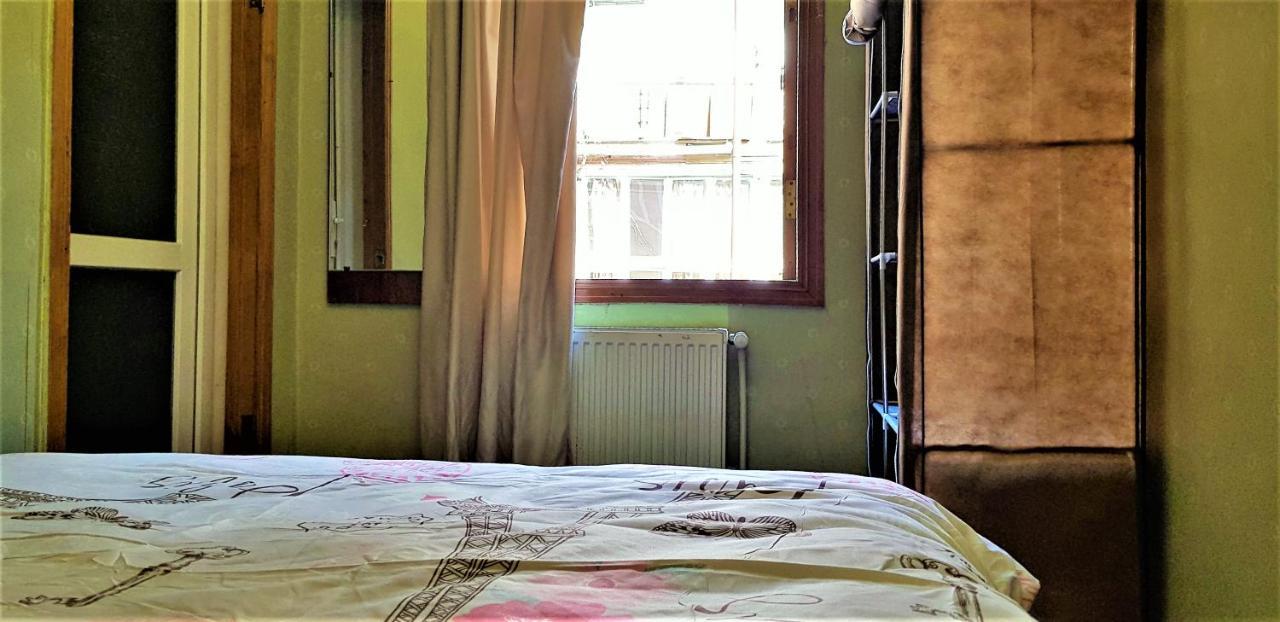 Backpackers Hostel Tbilisi Bagian luar foto