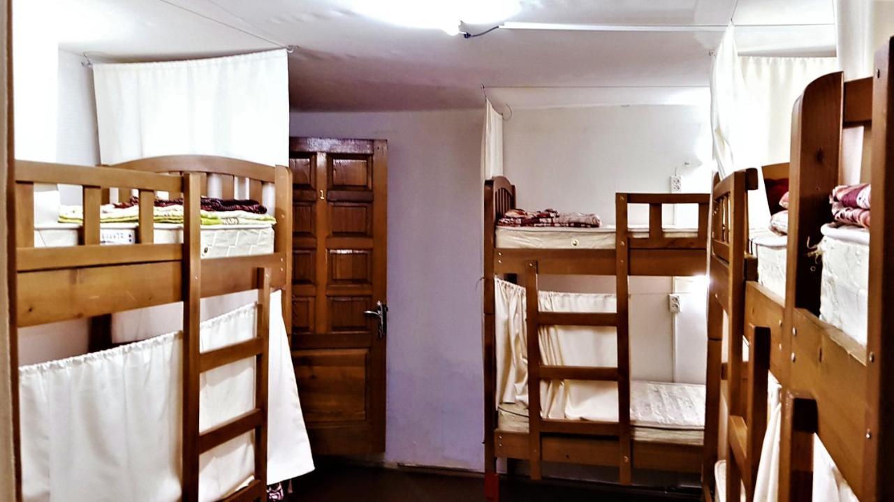 Backpackers Hostel Tbilisi Bagian luar foto