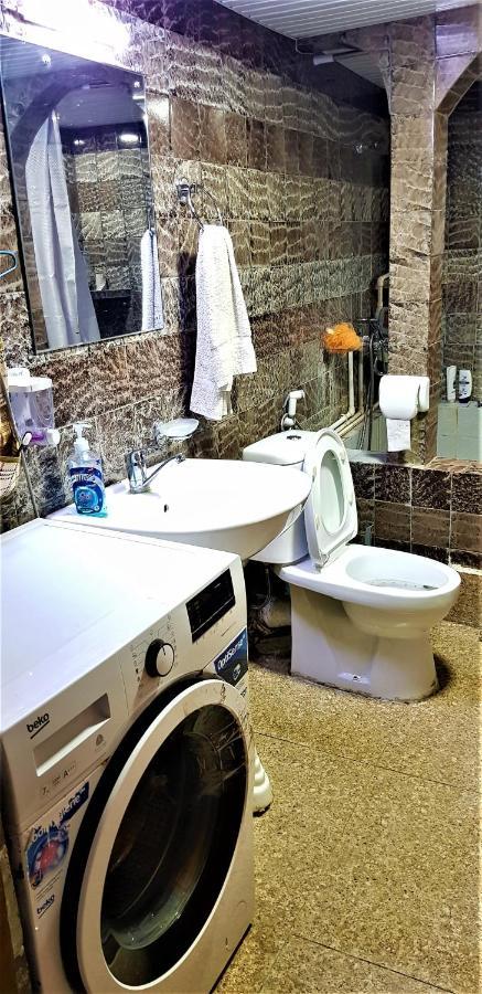Backpackers Hostel Tbilisi Bagian luar foto