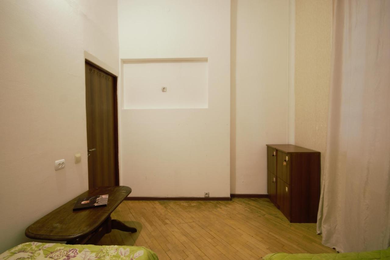 Backpackers Hostel Tbilisi Bagian luar foto